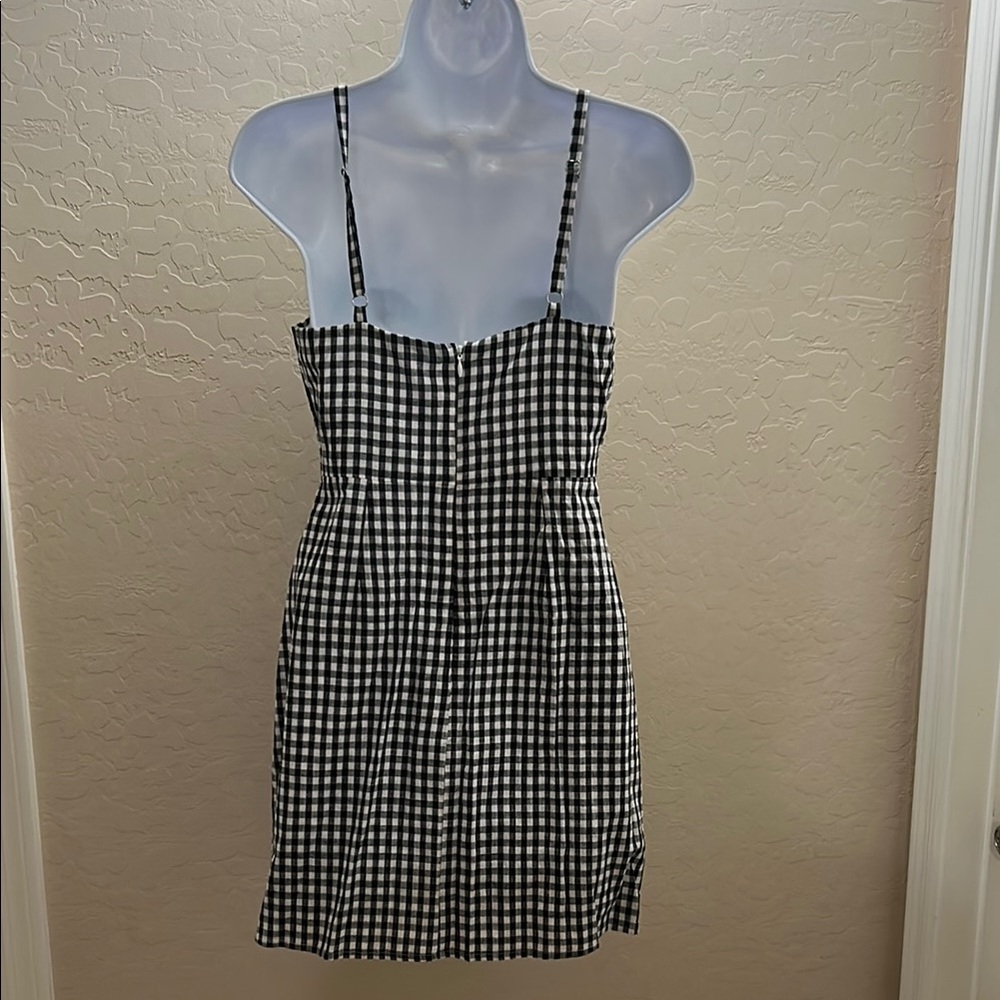 Black and White Mini Dress - Picture 3 of 3